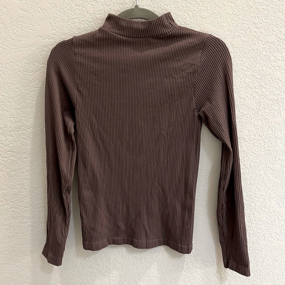 Nophat Long Sleeve Turtle Neck Top